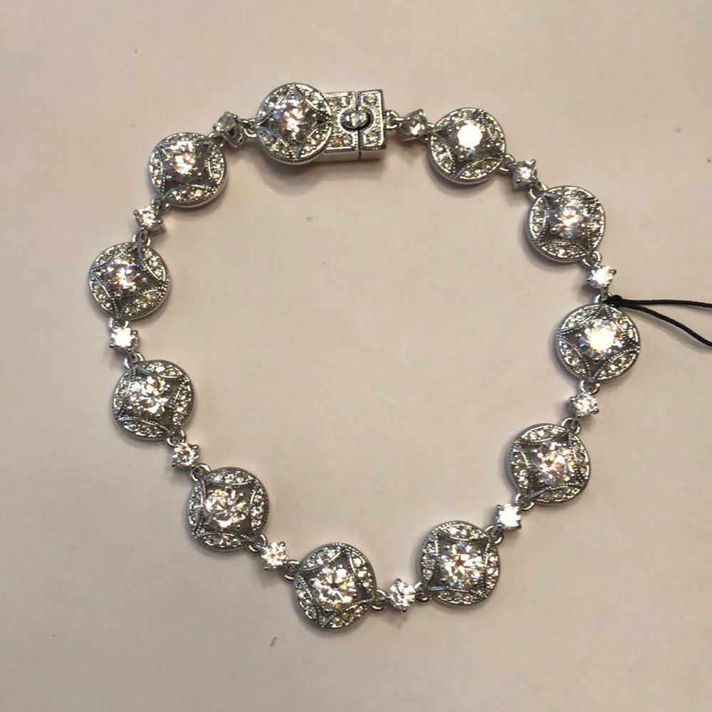NADRI bracelet